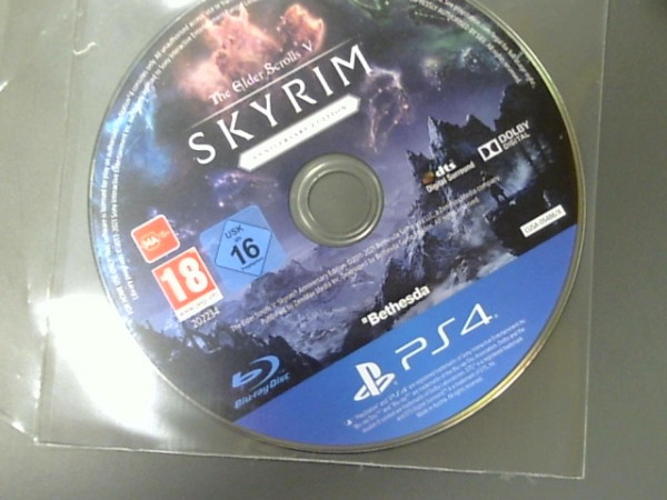 SKYRIM ANNIVERSARY EDITION (LOOSE)