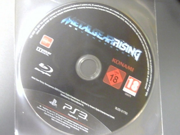 METAL GEAR RISING (LOOSE)