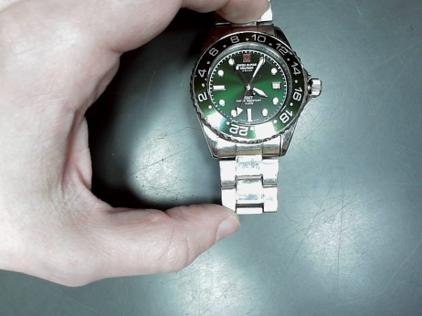 MONTRE SWISS ALPINE VERTE