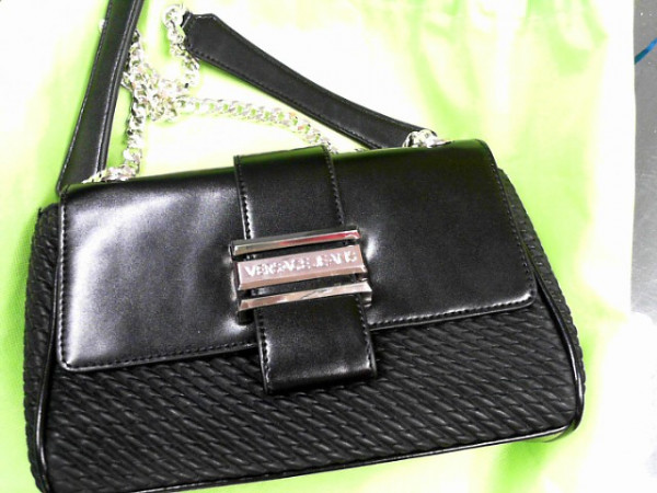 SAC A MAIN BANDOULIERE CHAINE DOREE VERSACE JEANS NOIR